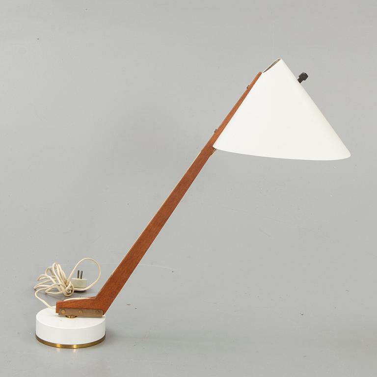 Hans-Agne Jakobsson, table lamp, "B 54", Markaryd, 1950s / 60s.