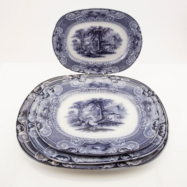 Servis 89 dlr earthenware "Lorraine" S&Co around 1900.