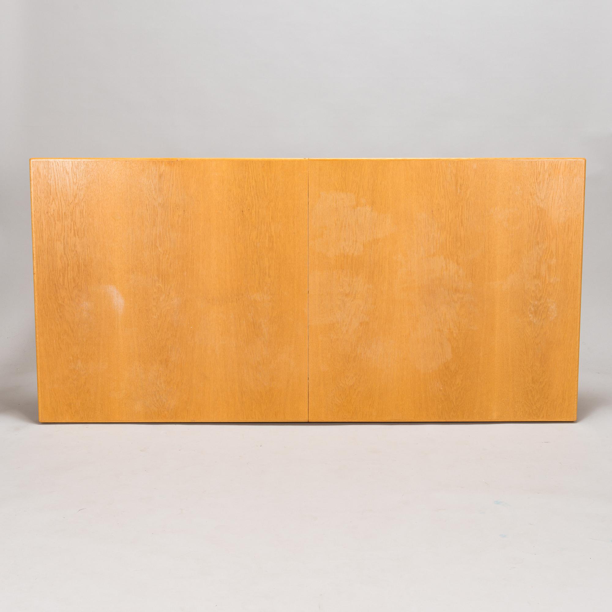 Carl Gustaf Hiort af Ornäs, , A 1950s 'Näyttely Senior' dining table and 6 chairs for HMN Huonekalu Mikko Nupponen.