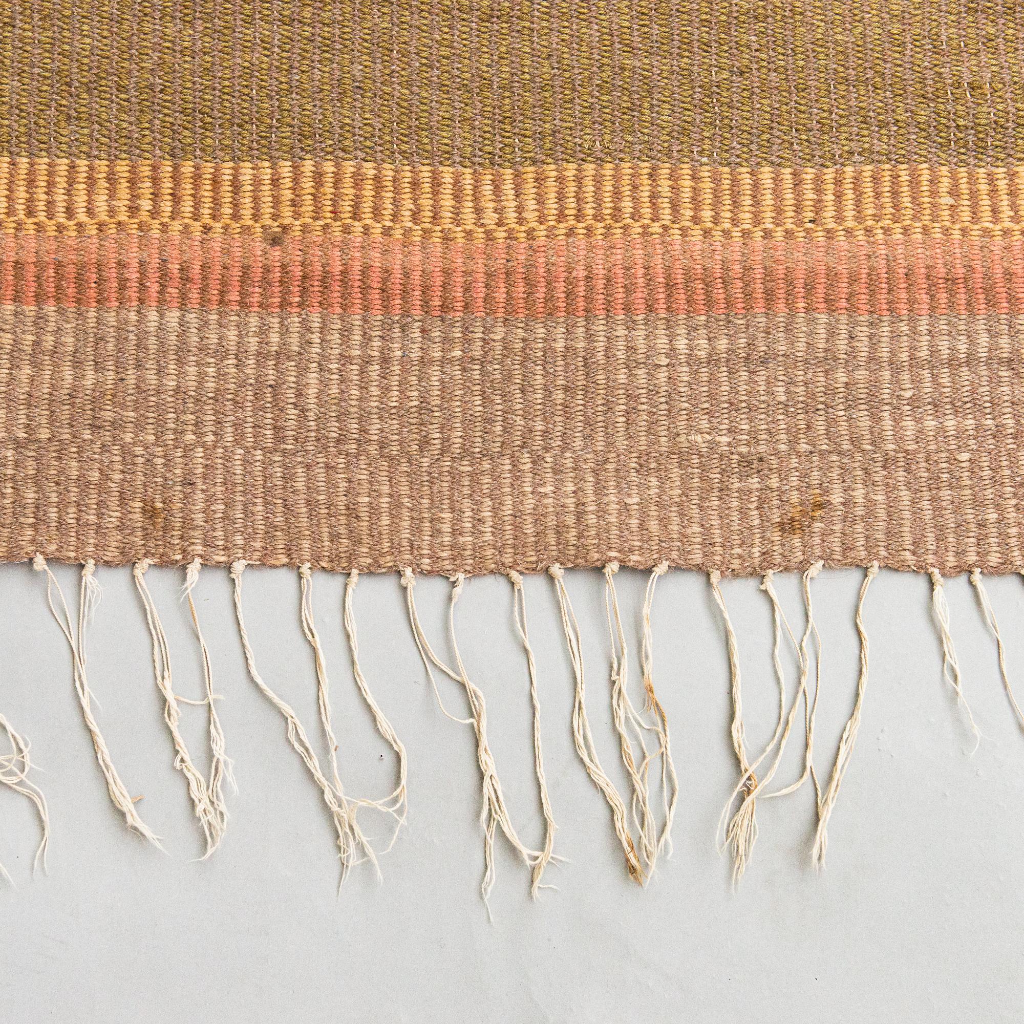 A 1930s Finnish flat weave carpet. Circa 21x164 cm.