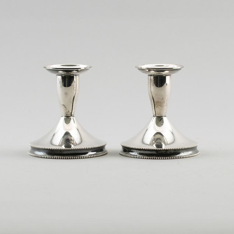 LJUSSTAKAR, 1 par, silver, Tesi, Göteborg 1978.