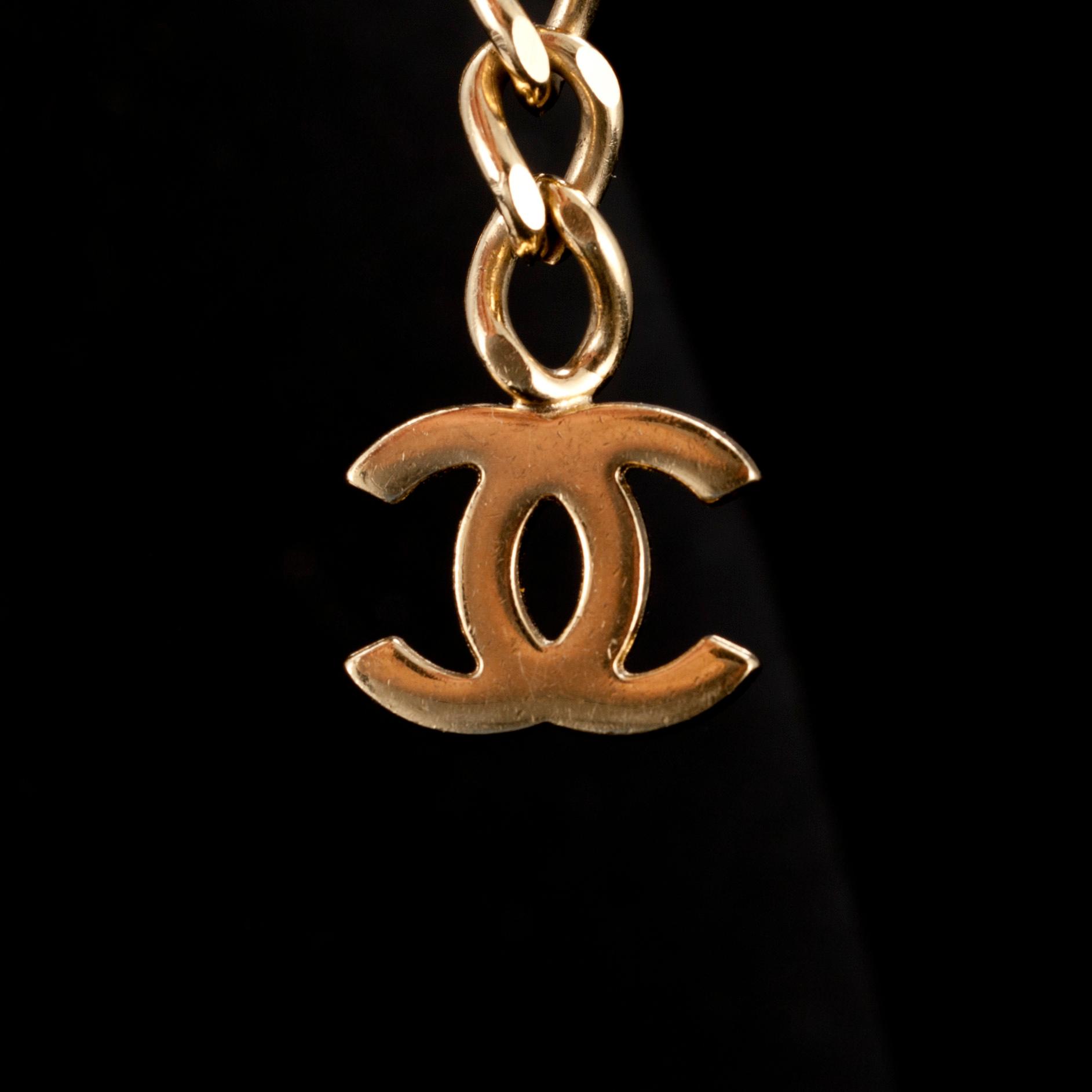 BÄLTE, Chanel.