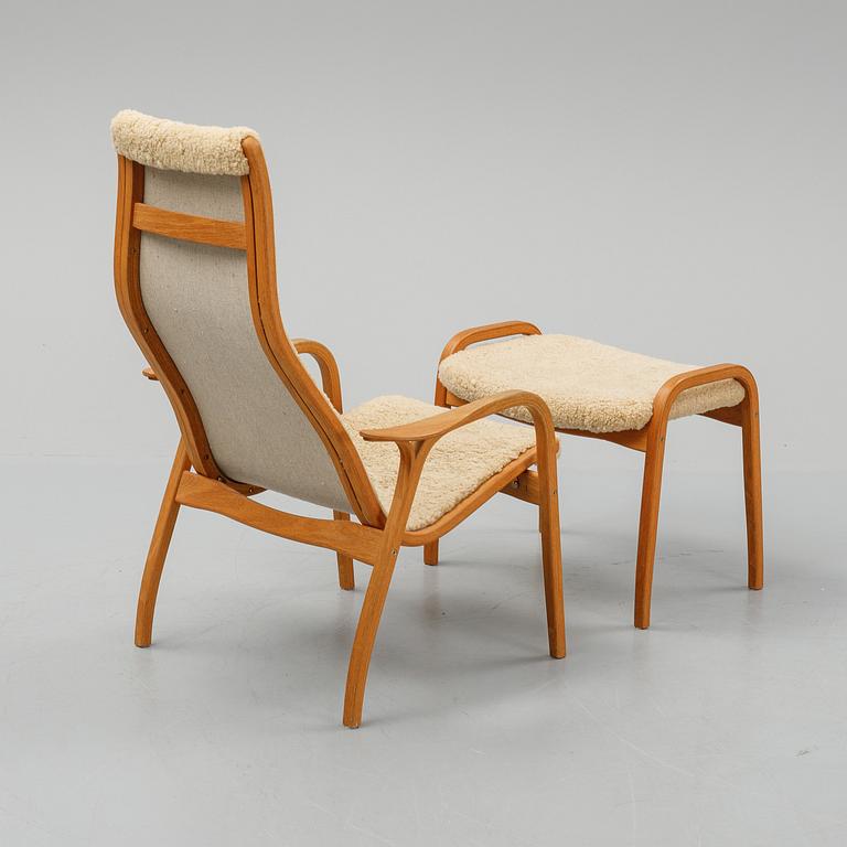 Yngve Ekström, a 'Lamino' easy chair with stool for Swedese, end of 20th century.