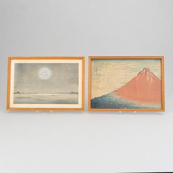 Katsushika Hokusai (1760–1849), efter, samt Kobayashi Kiyochika, (1847-1915), färgträsnitt, 2 st, Japan, 1800-1900-tal.