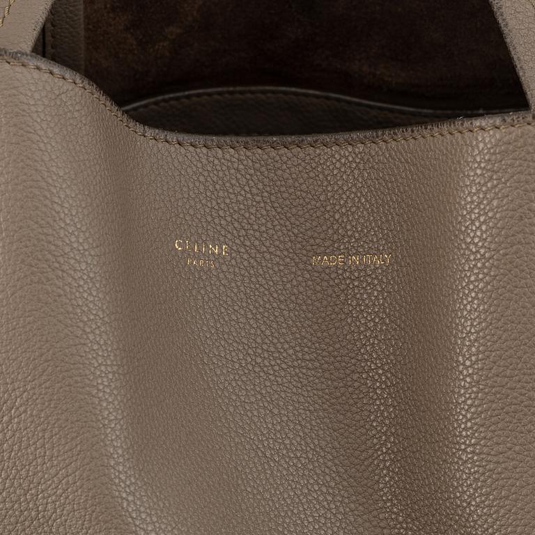 Céline, a leather 'Cabas Phantom Tote' bag.