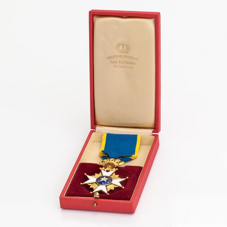 Nordstjärneorden, Riddare av första klassen, 18K guld, emalj. C.F. Carlman, Stockholm 1957.