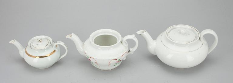 KANNOR, 3 st, porslin, Kuznetsov, sekelskiftet 1800/1900.