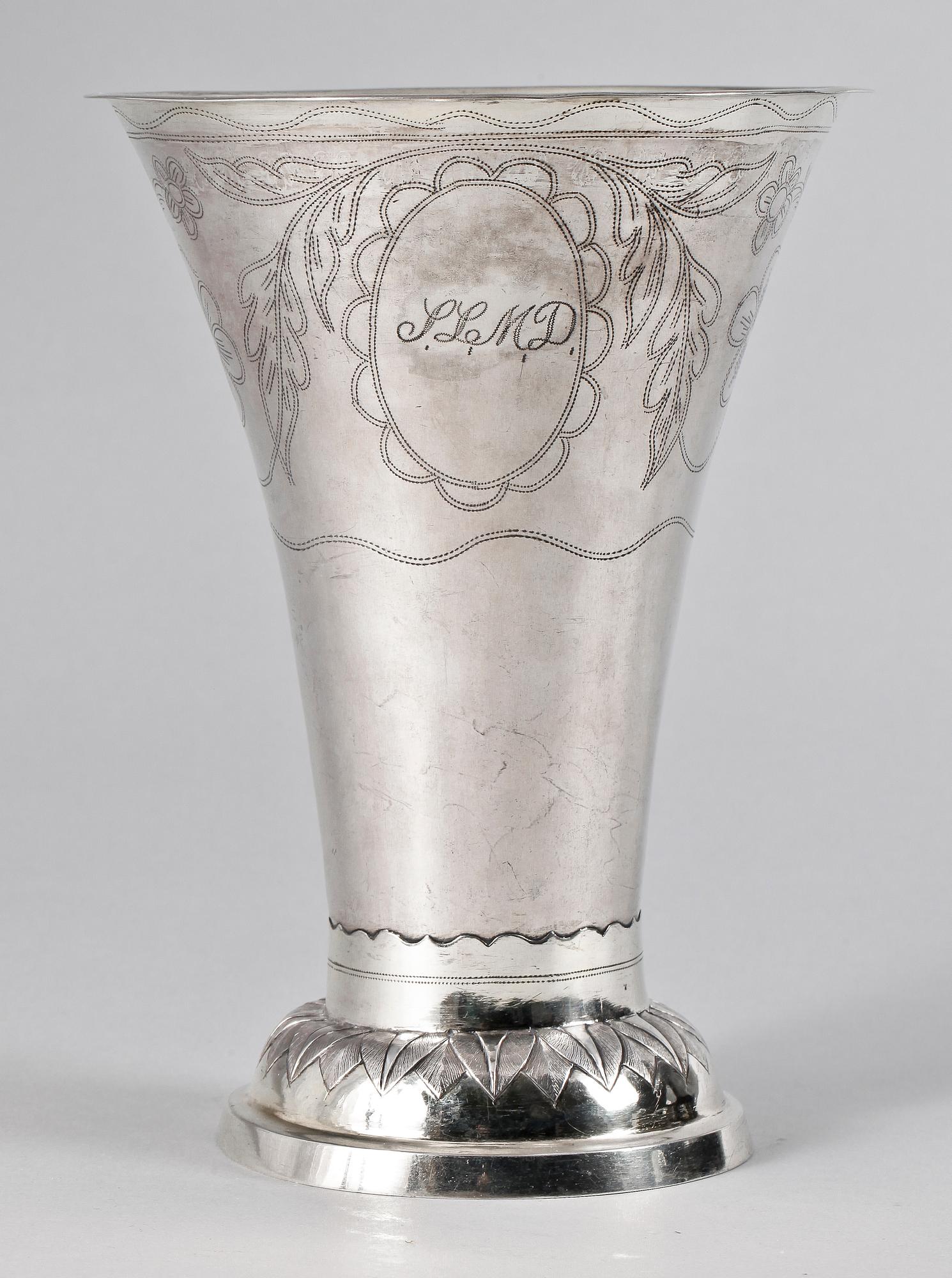 BRÖLLOPSBÄGARE, silver, rokoko, Johan Pettersson, Söderhamn, 1759. Vikt 351g.