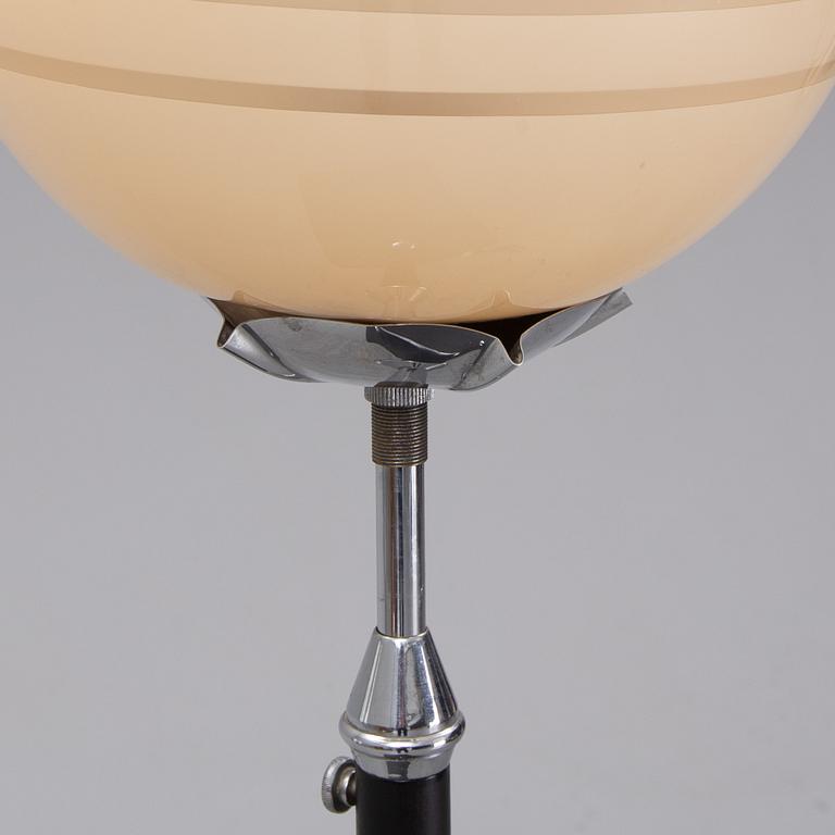 A floor light, first half of the 20th Century.