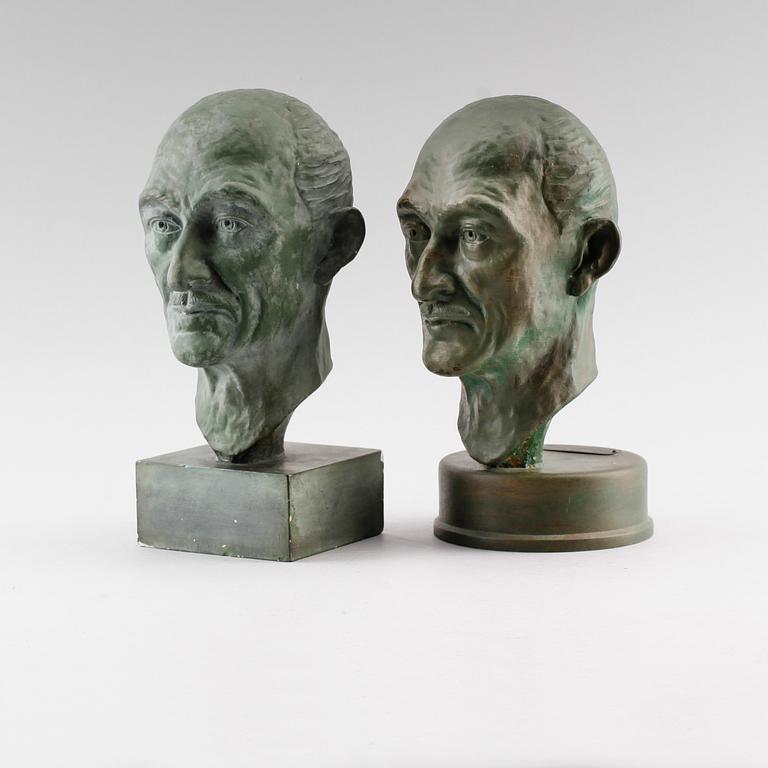 SKULPTURER, 2 st, gips/keramik, Gertrude Chergée, 1900-talets andra hälft.