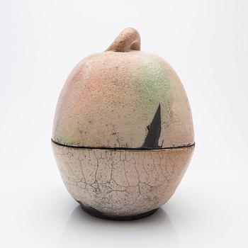 Ulf Johansson, Tea caddy, raku, Sweden, circa 2000.