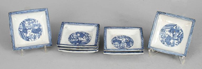 PARTI, porslin, 20 delar, Japan samt Korea. 1800-tal.