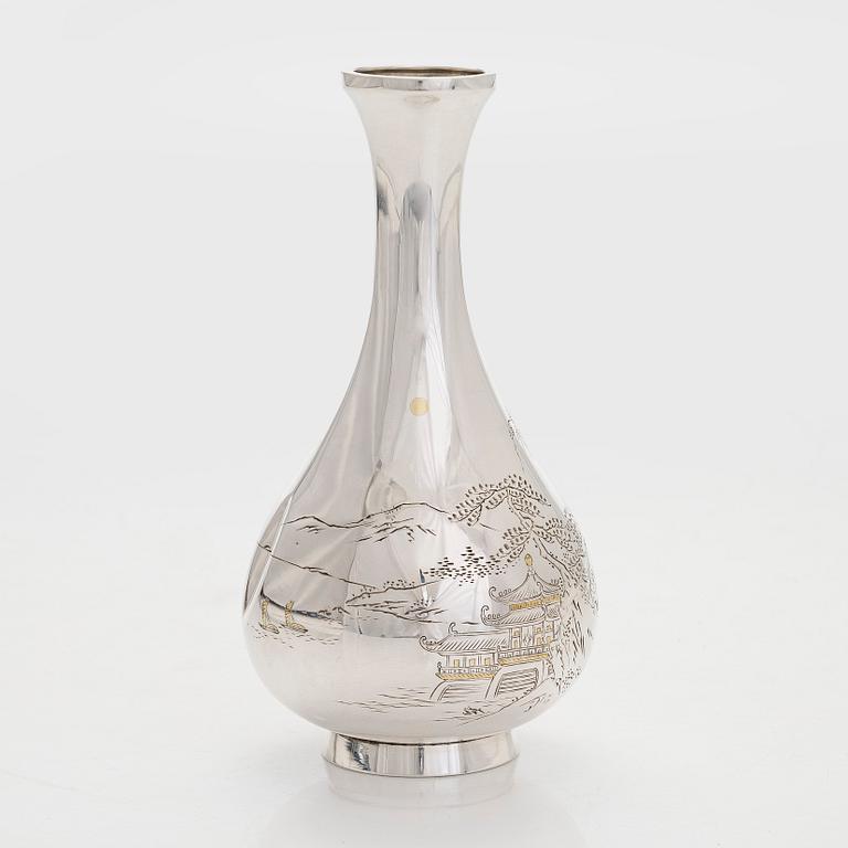 Vas, sterlinghopea jungin-leimalla, Japani todennäköisesti Taishō-kaudelta.