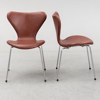 ARNE JACOBSEN, stolar, 6 st, "Sjuan", Fritz Hansen, Danmark.