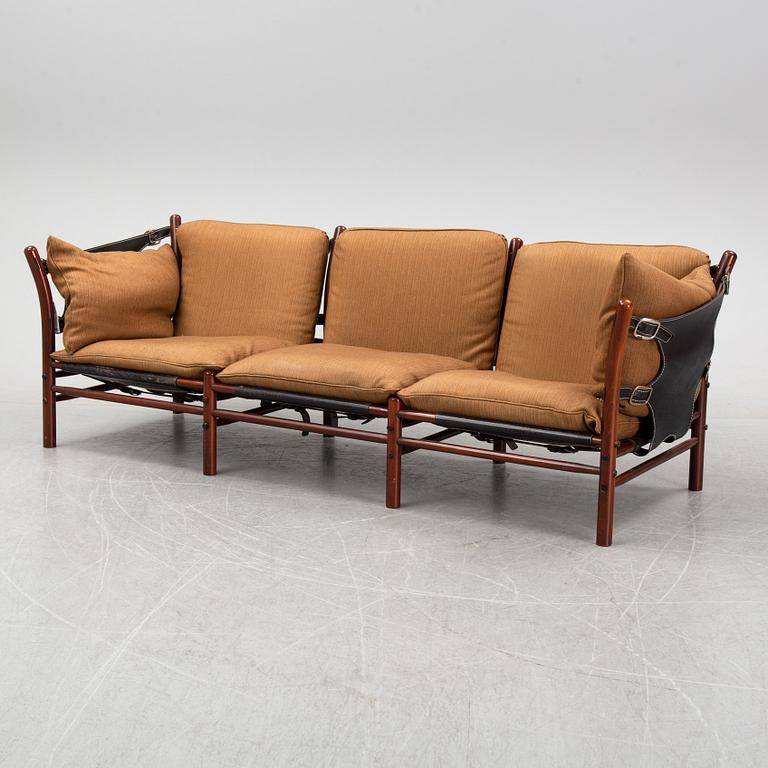 Arne Norell, a 'Ilona' sofa for Norell Möbler, second half of the 20th Century.