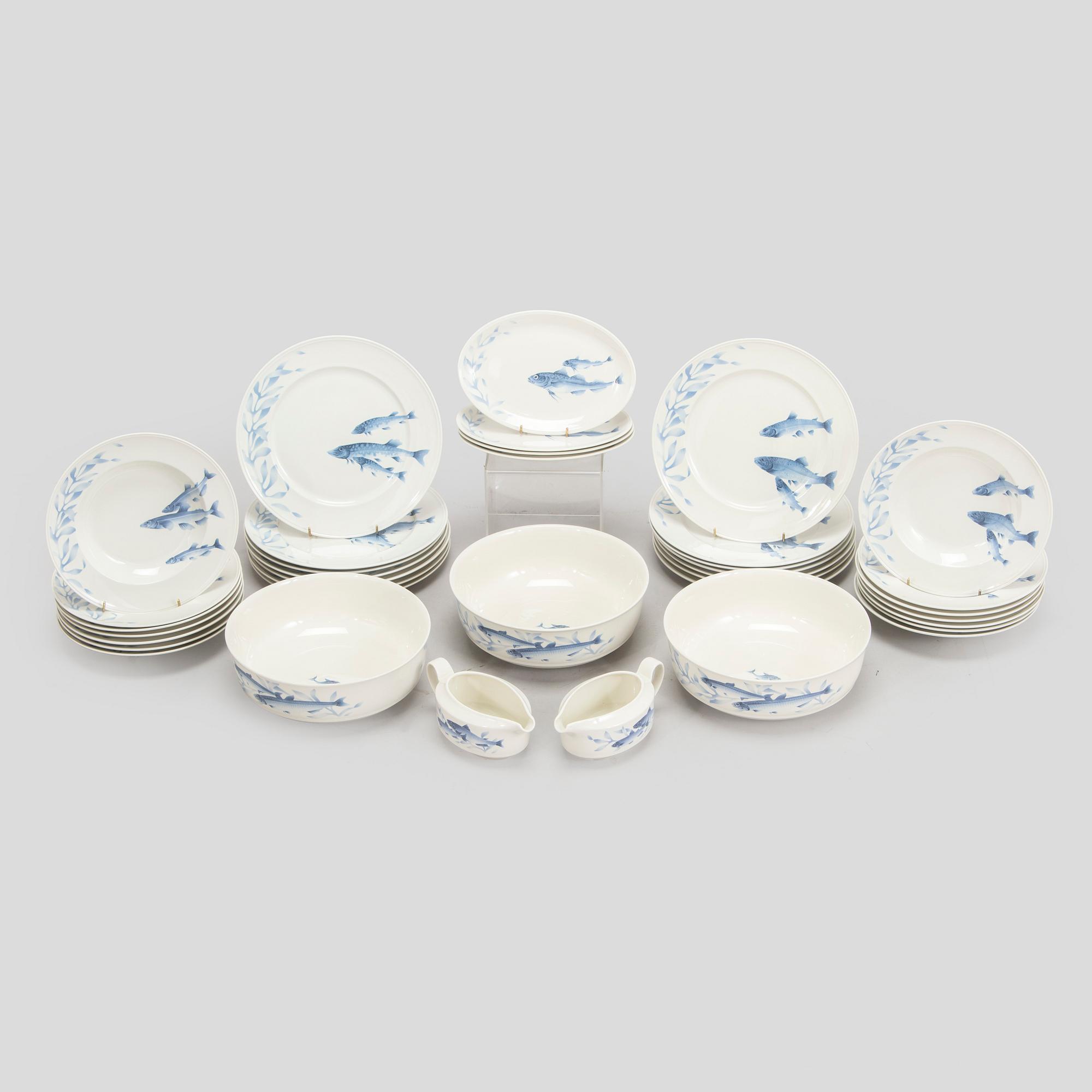 A 37-piece 'Pescara' dinner service, Villeroy & Boch, Luxembourg 1991.