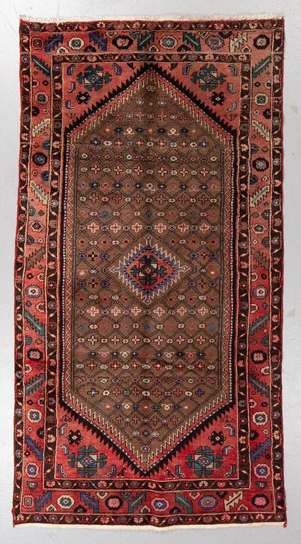 Matta, Hamadan, ca 270 x 130 cm.