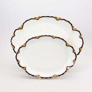 A 122 pcs of Limoges porcelain dinner service.