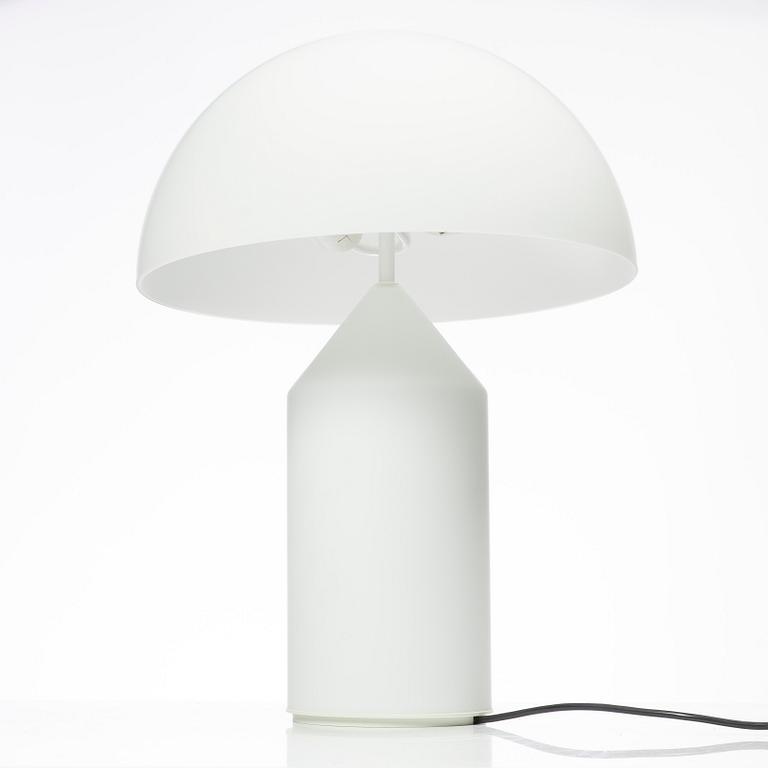 Vico Magistretti, bordslampa, "Atollo", Oluce, Italien.