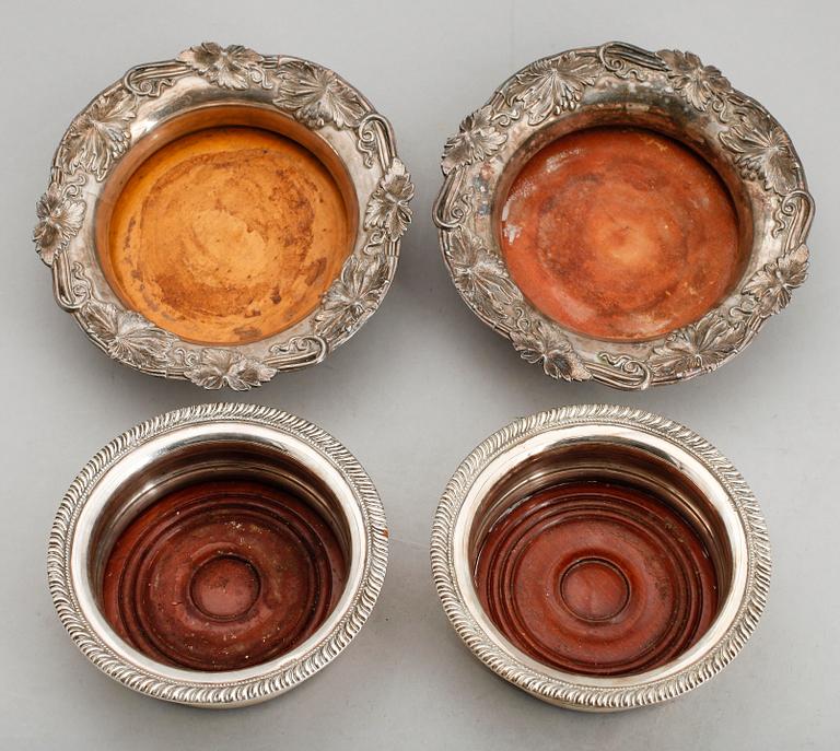 COASTERS, 2 par, pläter, England 1800-/1900-tal.
