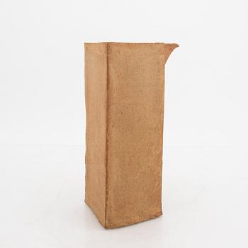 Signe Persson-Melin, tillbringare handsignerad samt daterad -13 (?) devis glaserat stengods.