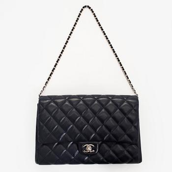 Chanel, laukku "Jumbo clutch"  2013-2014.