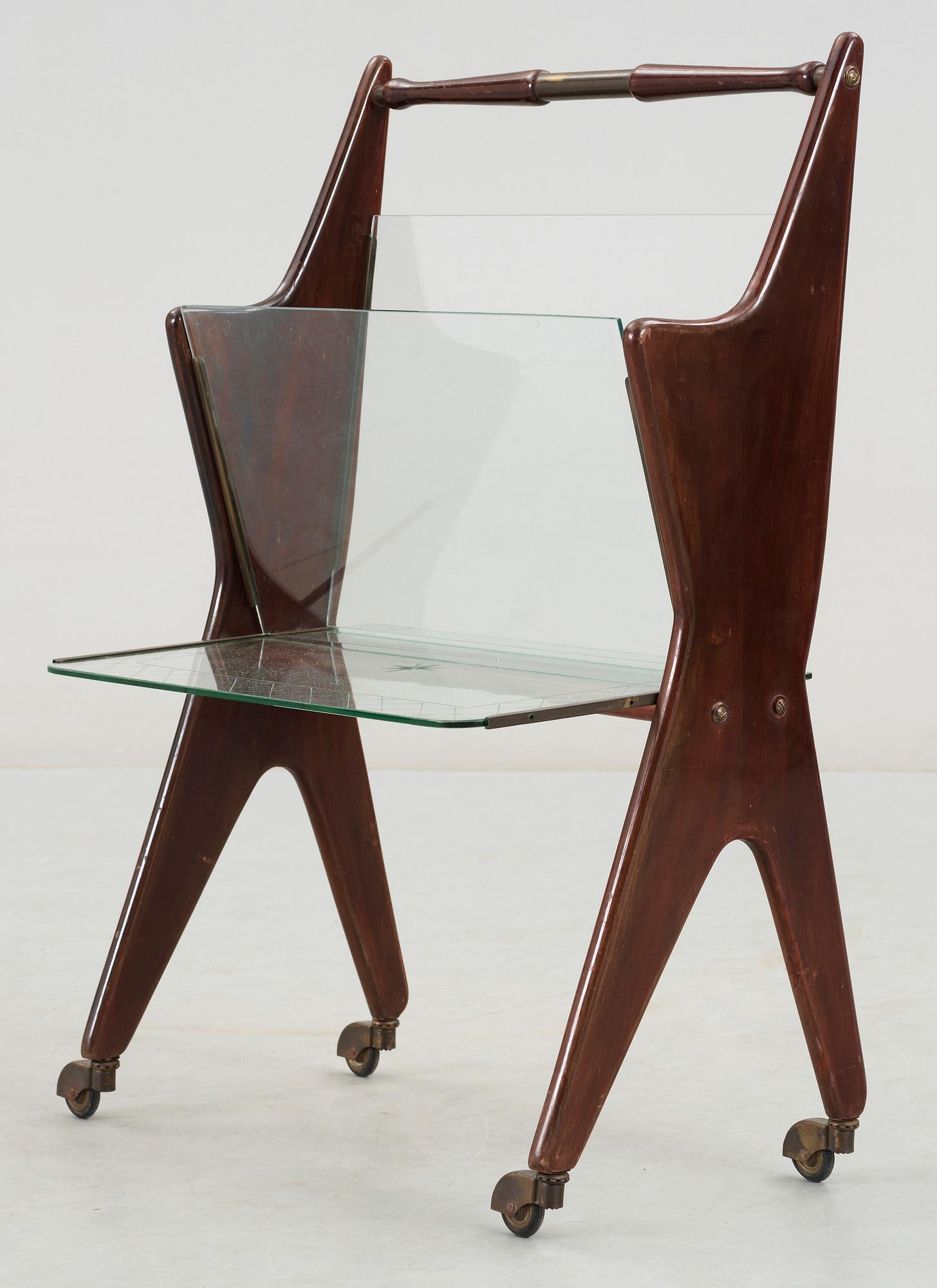 TIDNINGSSTÄLL, Italien, 1940/50-tal.