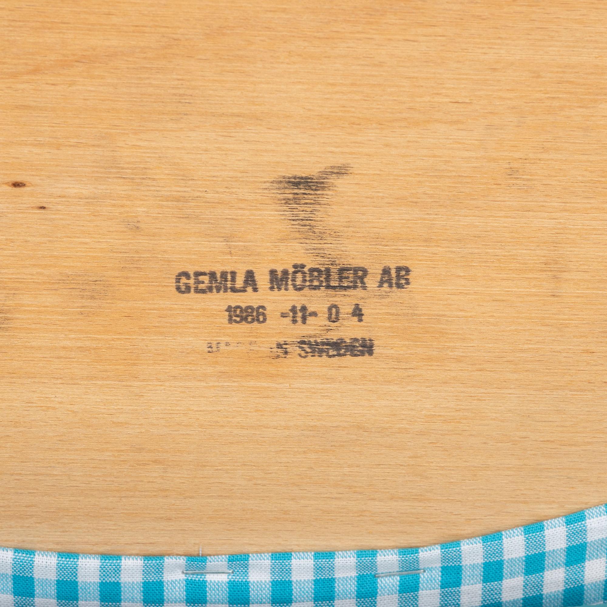 Four chairs, Gemla, Diö, 1986.
