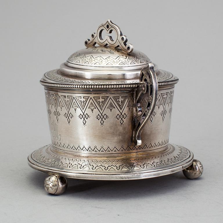 A Russian 19th century parcel-gilt sugar-casket, unidentified makers mark, St. Petersburg 1877.