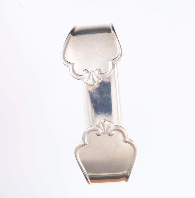 SERVETTRINGAR, 6 st, silver, Chippendale, finska importstämplar, 1992. Tot vikt ca 60 g.