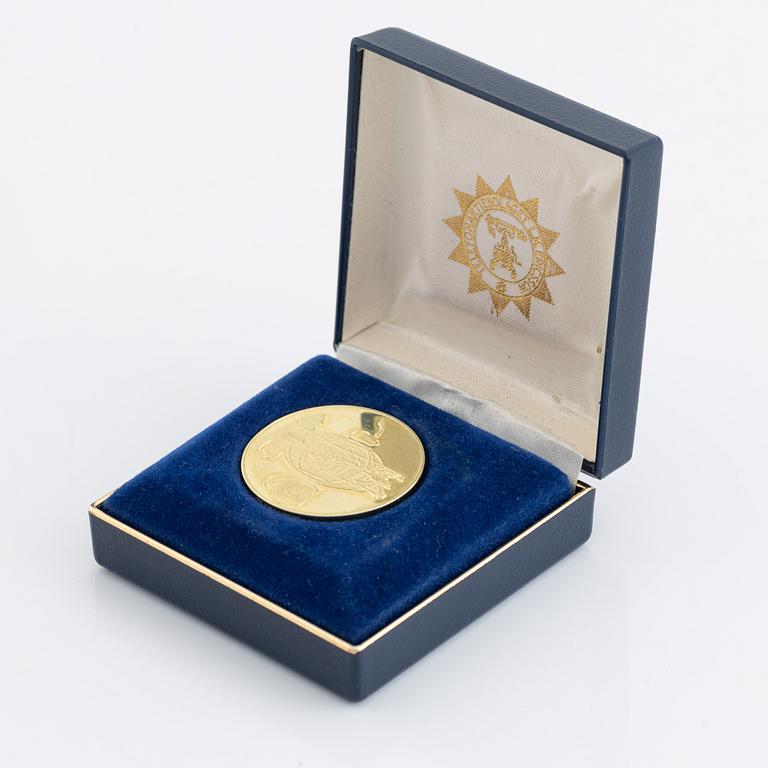 Astri Bergman-Taube, A centennial jubilee 18 k gold medal for LM Ericsson.