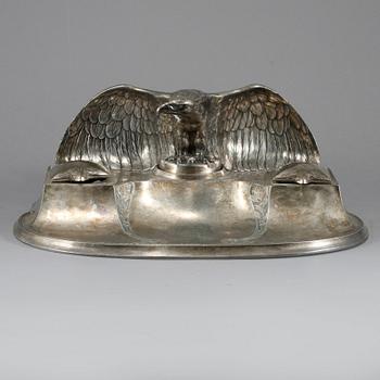 SKRIVBORDSUPPSATS, 3 delar, vitmetall, WMF, jugend, tidigt 1900-tal.