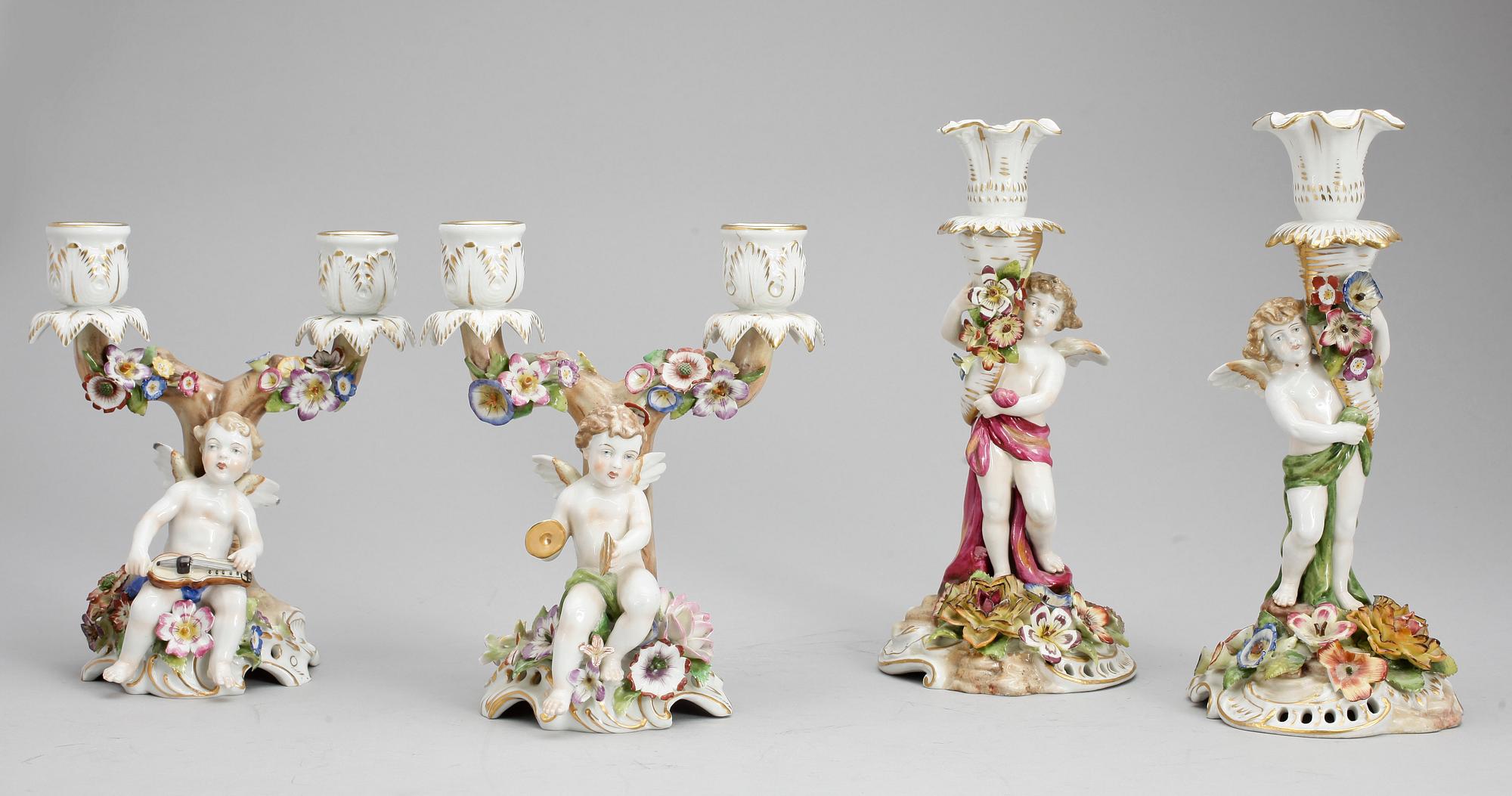 LJUSSTAKAR, 2 + 2, porslin, rokokostil, Plaue, Tyskland. 1900-tal.