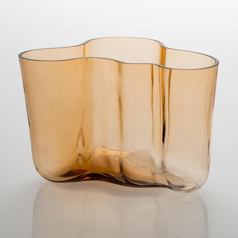 Alvar Aalto, vas, "3030", signerad Alvar Aalto Iittala 1936-1996.