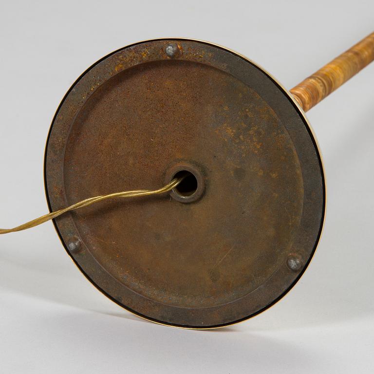 Lattiavalaisin, 1900-luvun puoliväli.