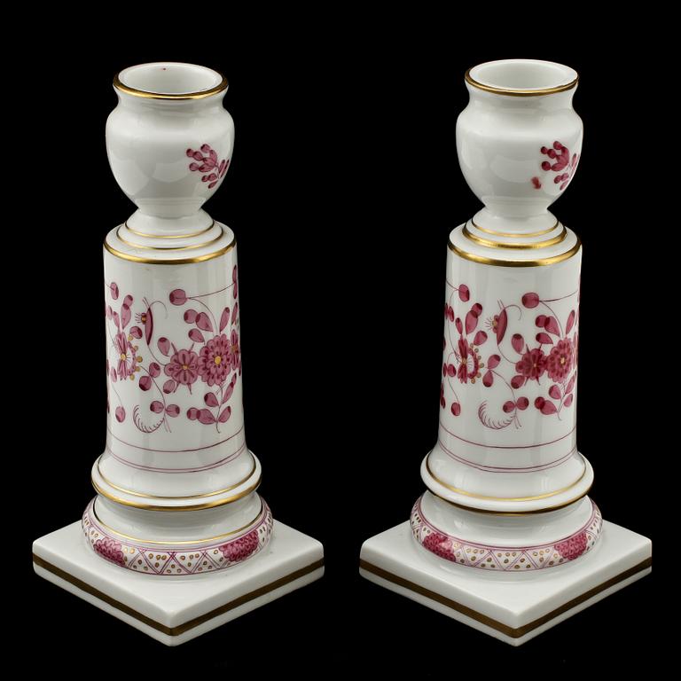 LJUSSTAKAR, ett par samt SKÅLFAT, porslin, Meissen, 1900-tal.