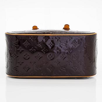 Louis Vuitton, väska, "Summit Drive".