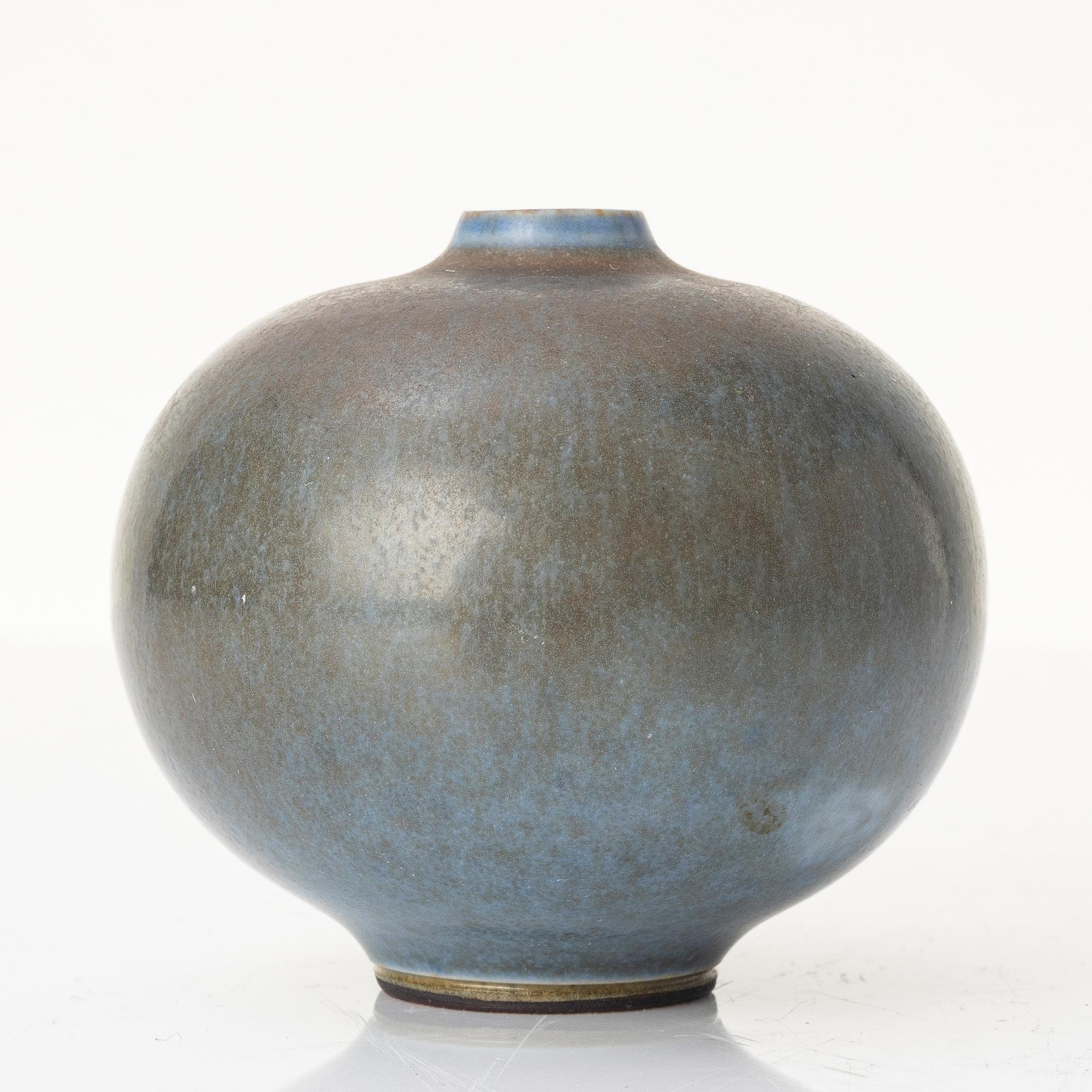 Berndt Friberg, a stoneware miniature vase, Gustavsbergs Studio, Sweden.