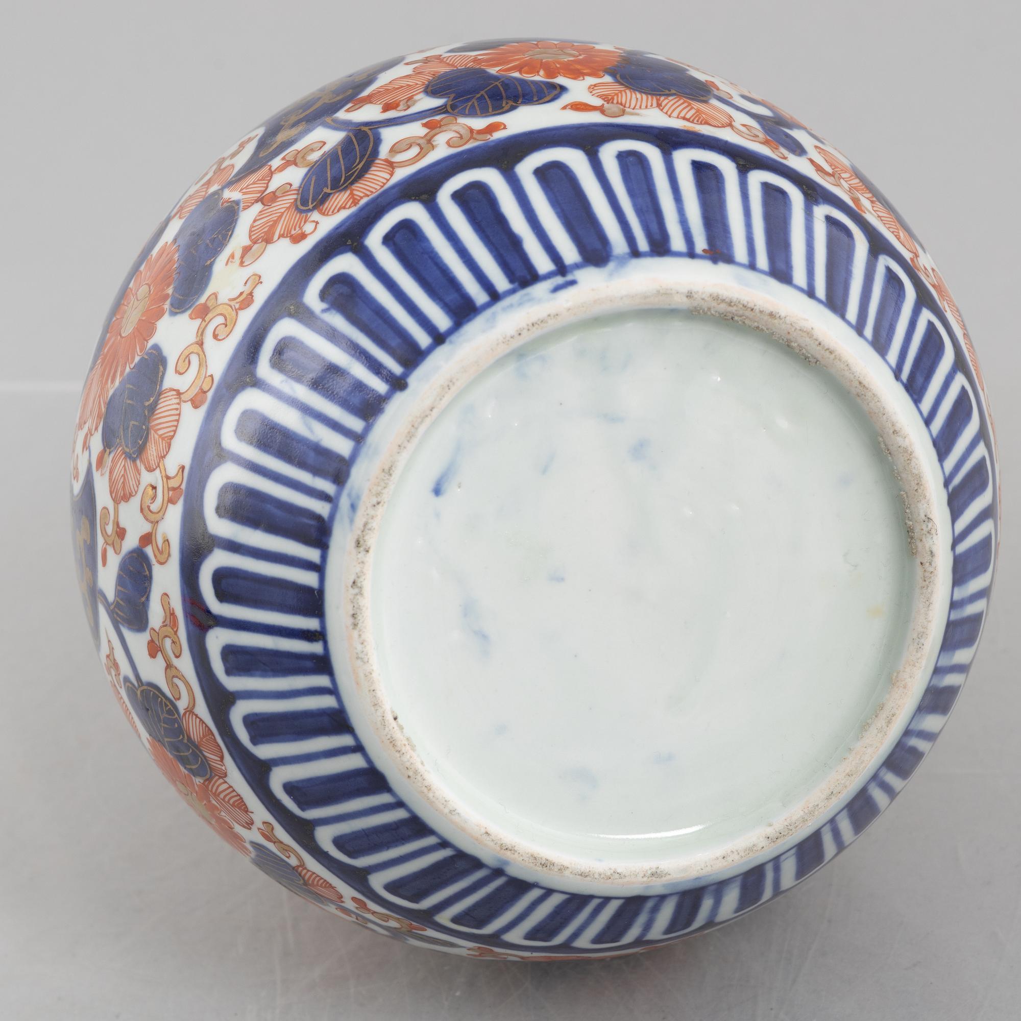 Vas, porslin, Japan, 1800-tal.