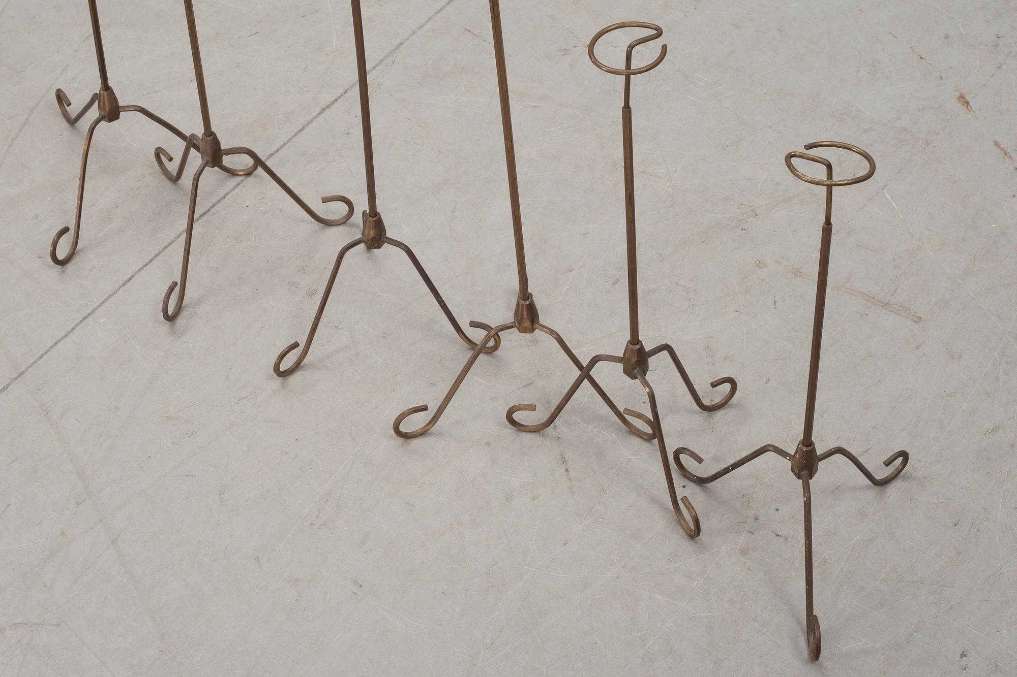 HATTHÅLLARE, 6 st. 1900-talets första hälft.