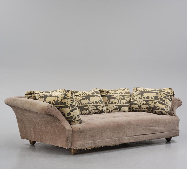 Josef Frank, soffa, "Liljevalchssoffan", Firma Svenskt Tenn, sannolikt 1940-tal.