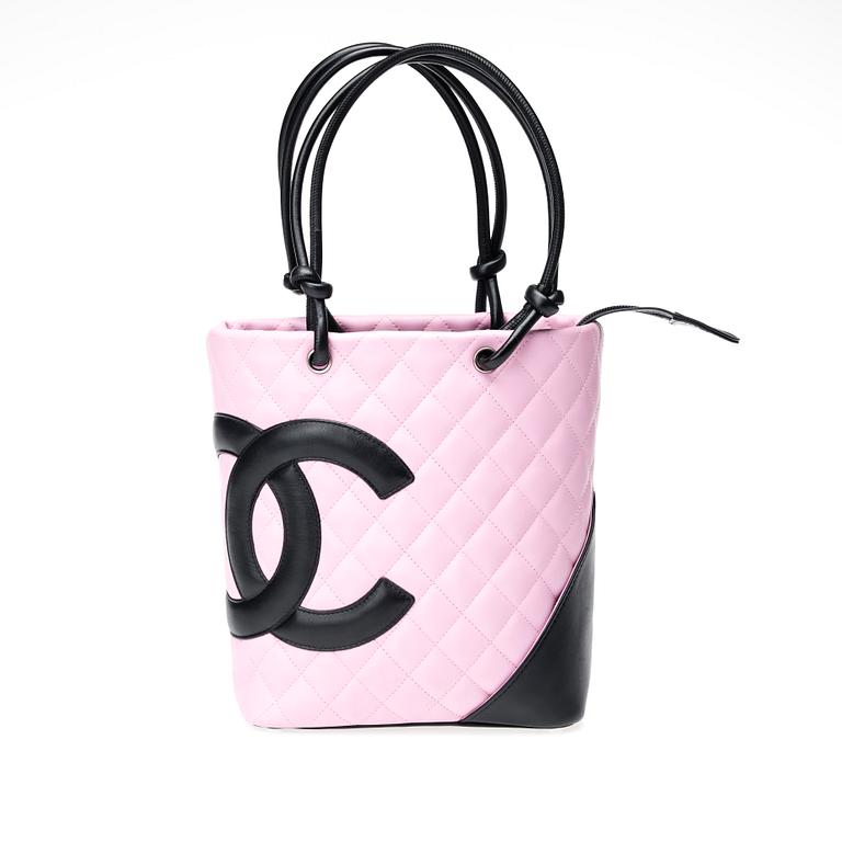 VÄSKA, "Cambon Ligne Medium", Chanel.