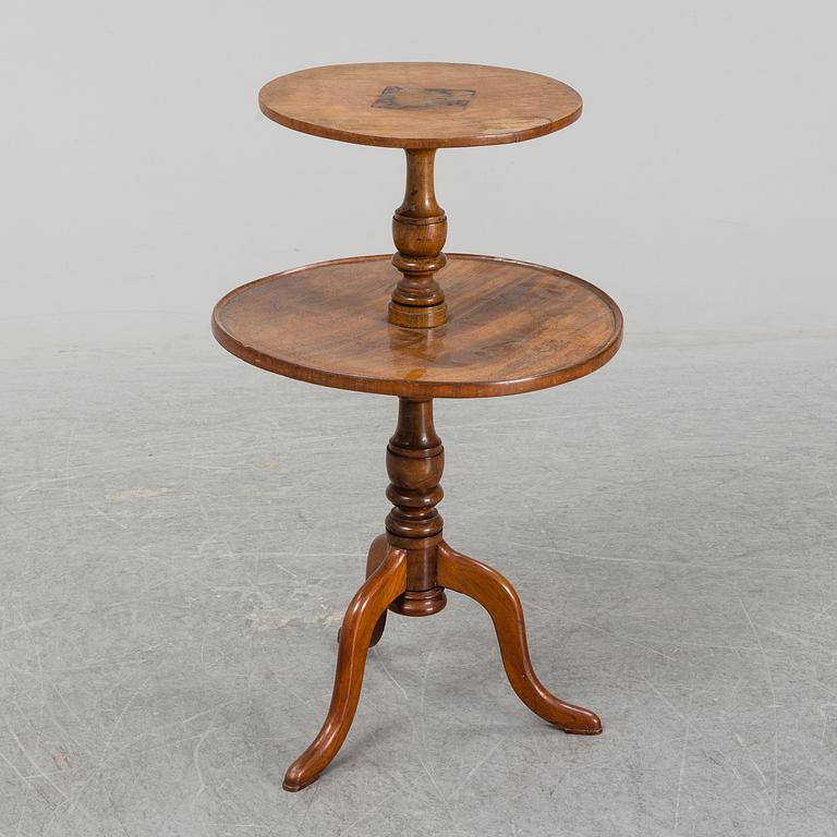 A mahogny Dumbwaiter, 19th century.