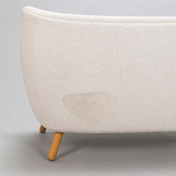 Finn Juhl, soffa, "Poeten", Onecollection House of Finn Juhl, 2000-tal.