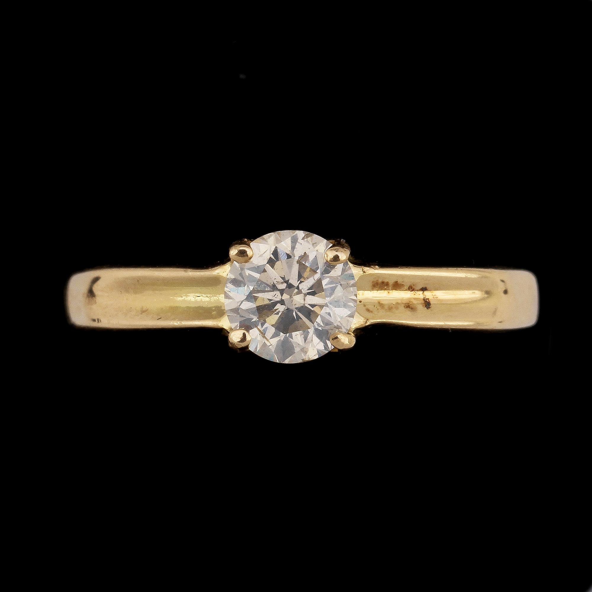 RING, 18k guld med briljantslipad diamant, ca 0.5 ct.