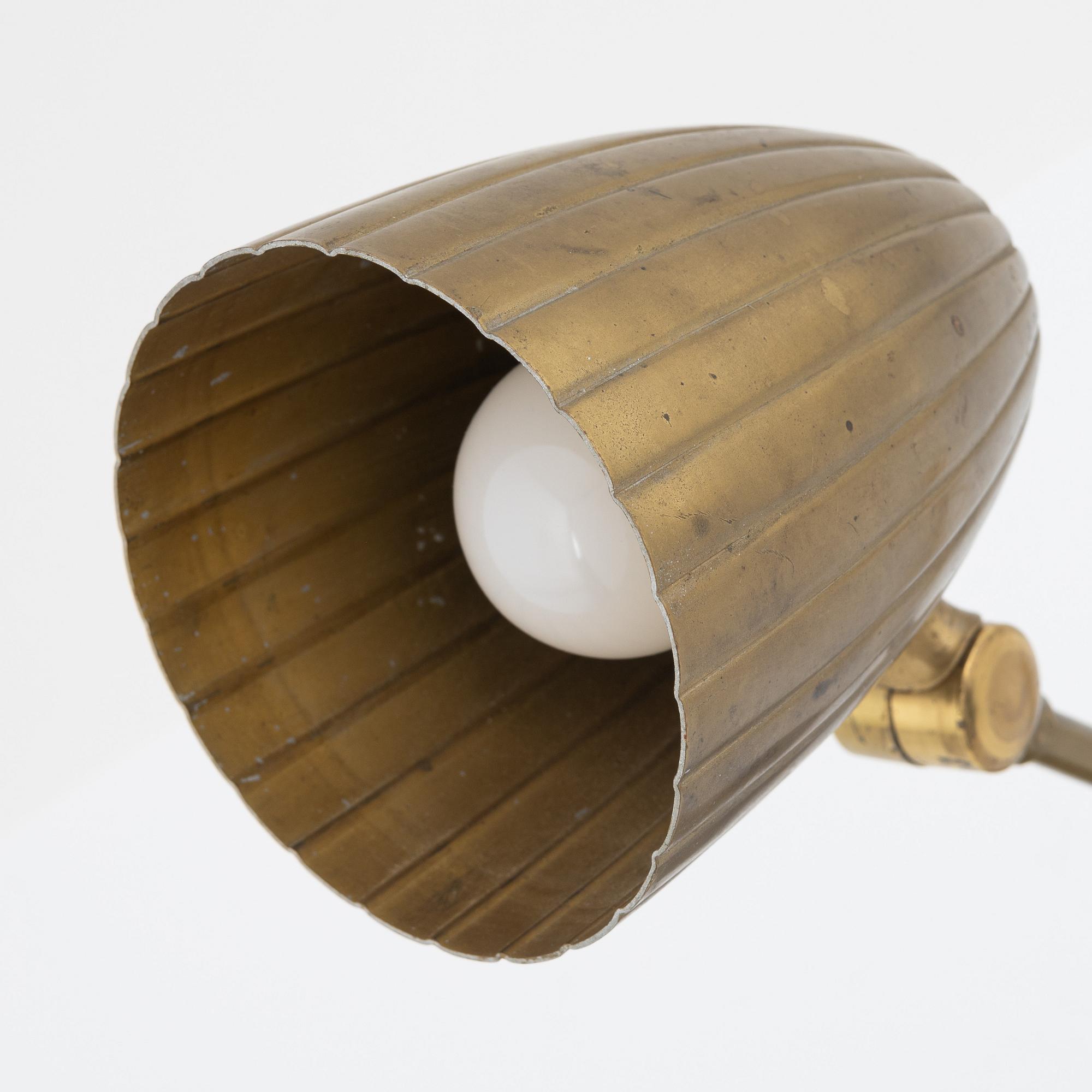 Harald Notini, skrivbordslampa/vägglampa, modell "15470", Arvid Böhlmarks Lampfabrik, 1940-tal.