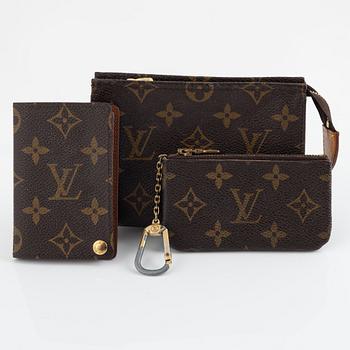 Louis Vuitton, necessär, korthållare samt nyckelring.