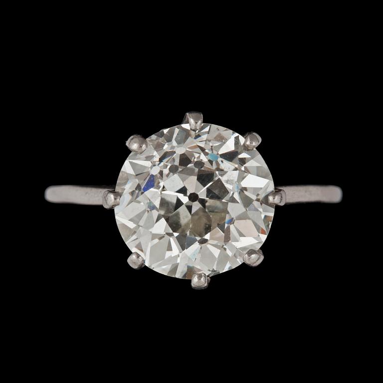 RING med gammalslipad diamant ca 5.25 ct. Kvalitet ca I-J/VS.