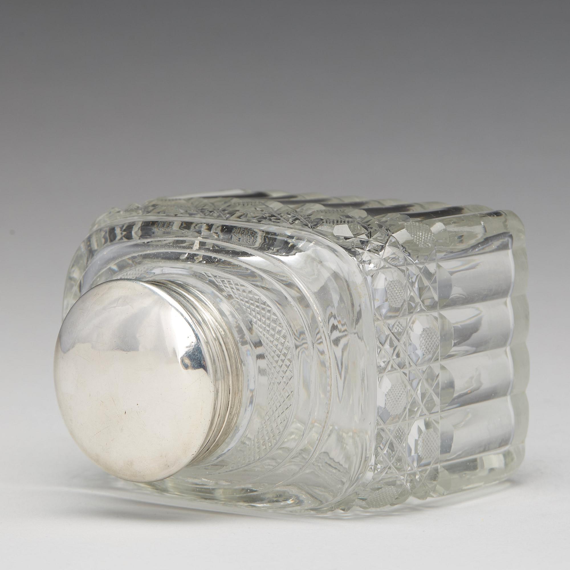 Johan Bernard Hertz, teburk, glas och silver, S:t Petersburg 1833.