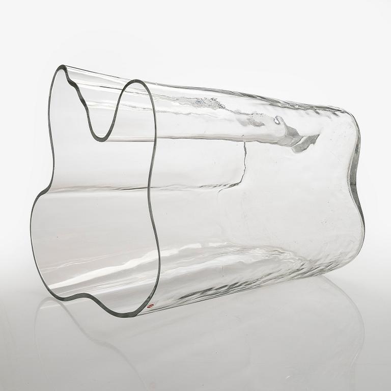 Alvar Aalto, maljakko, 3031, signeerattu Alvar Aalto, 1960/70-luku.